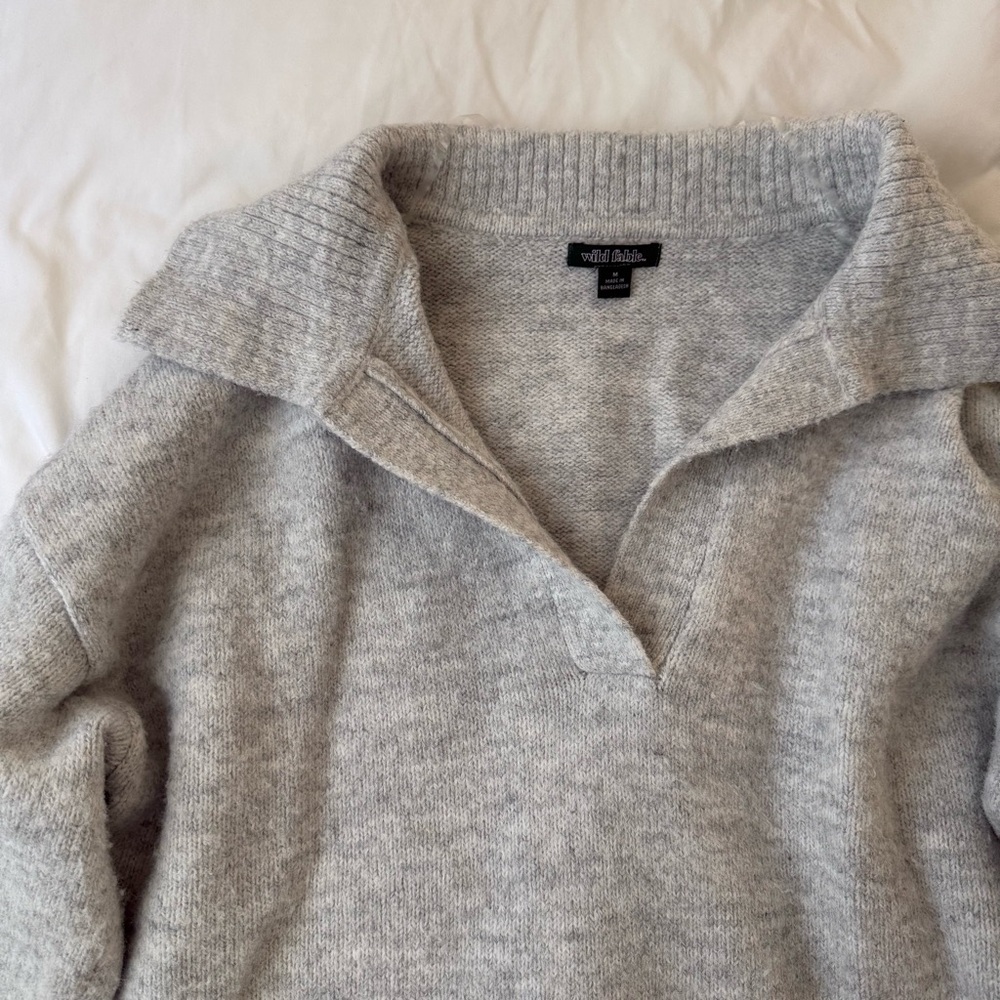 Wild Fable Light Gray Women's Sweater
